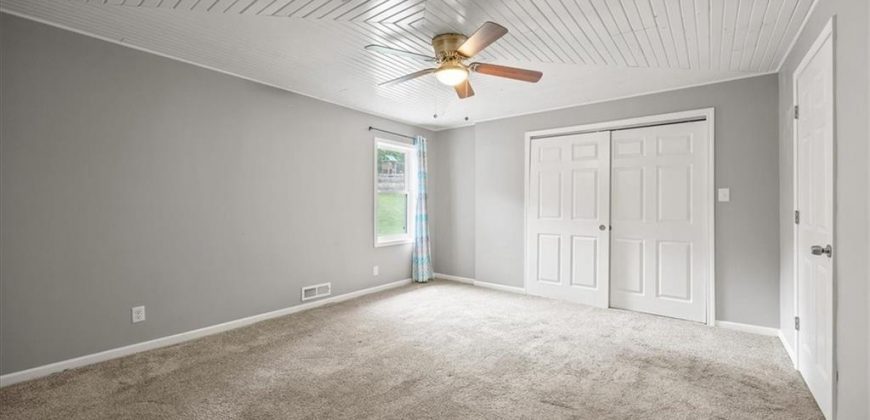 Homes for Sale in Kansas City, MO 64116 | 630 NE 41st Terrace
