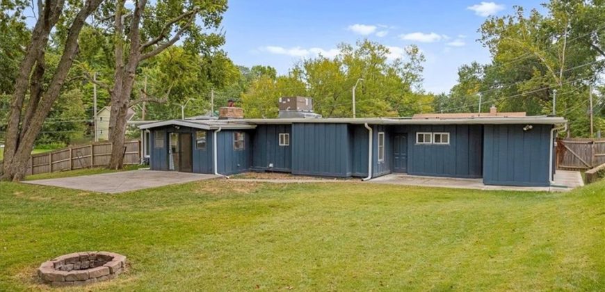 Homes for Sale in Kansas City, MO 64116 | 630 NE 41st Terrace