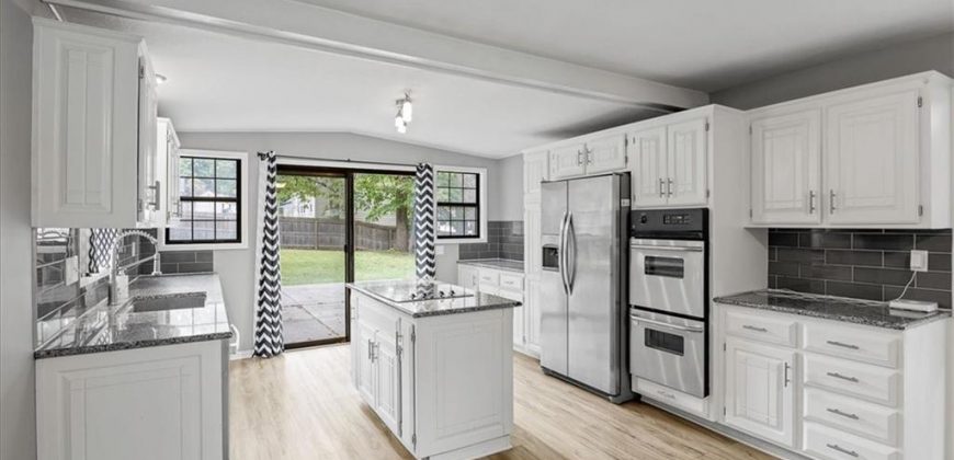 Homes for Sale in Kansas City, MO 64116 | 630 NE 41st Terrace