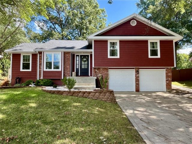 Homes for Sale in Liberty, MO 64068 | 1105  Bristol Way
