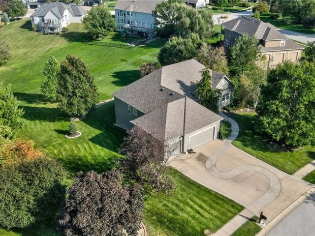 Homes for Sale in Platte City, MO 64079 | 15870 NW 126th Terrace