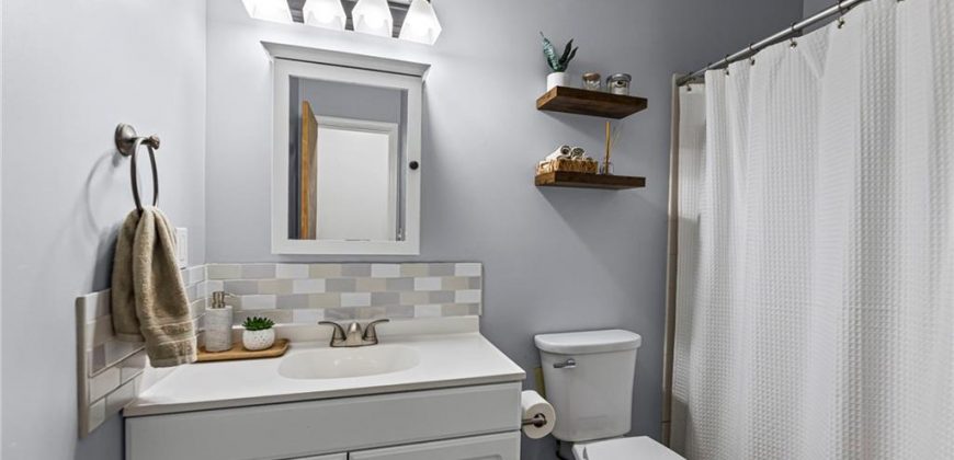 Homes for Sale in Liberty, MO 64068 | 1608  Ray Street