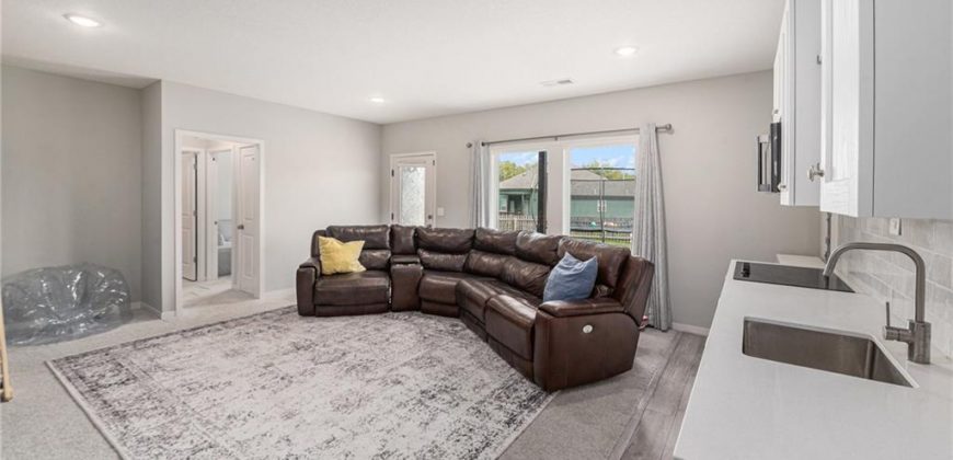 Homes for Sale in Kansas City, MO 64165 | 1216 NE 123rd Street