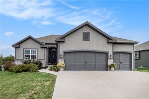 1216-NE-123rd-Street-mls-2579092-image-1