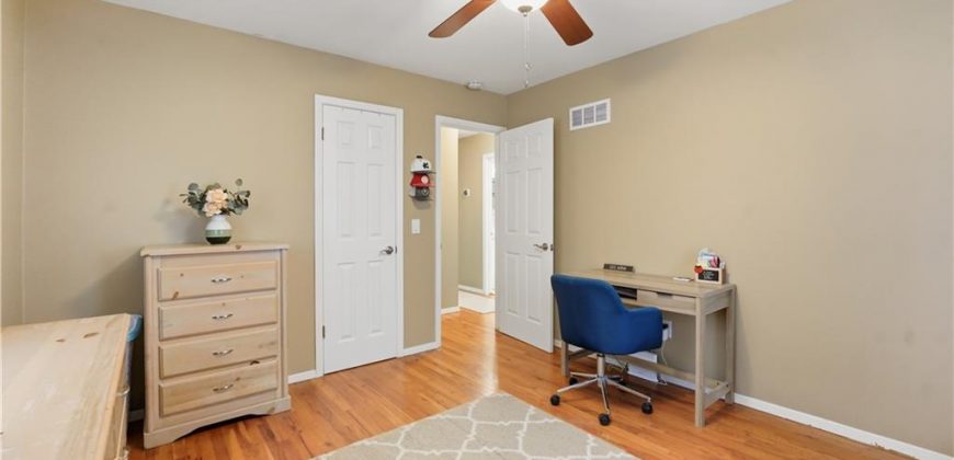 Homes for Sale in Kansas City, MO 64119 | 5673 N Tullis Avenue