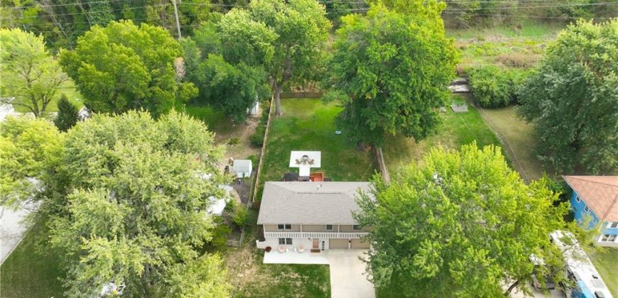 Homes for Sale in Kansas City, MO 64119 | 5673 N Tullis Avenue