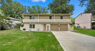 Homes for Sale in Kansas City, MO 64119 | 5673 N Tullis Avenue