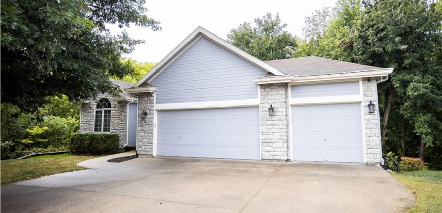 Homes for Sale in Kansas City, MO 64157 | 10900 N Oxford Avenue