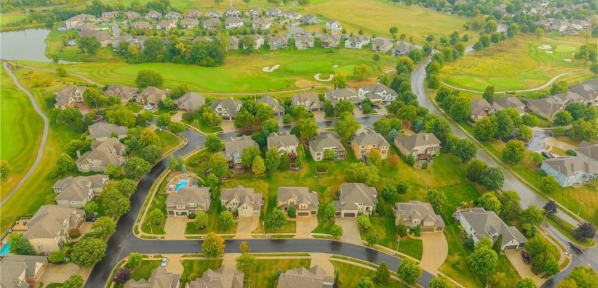 Homes for Sale in Kansas City, MO 64155 | 10527 N Euclid Avenue