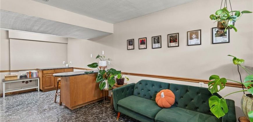 Homes for Sale in Kansas City, MO 64118 | 1400 NW 74th Street Homes for Sale in Kansas City, MO 64118 | 1400 NW 74th Street