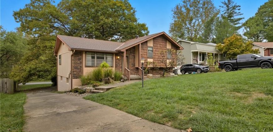 Homes for Sale in Kansas City, MO 64151 | 6108 NW 49TH Terrace
