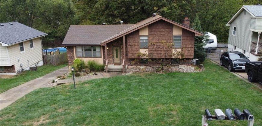 Homes for Sale in Kansas City, MO 64151 | 6108 NW 49TH Terrace
