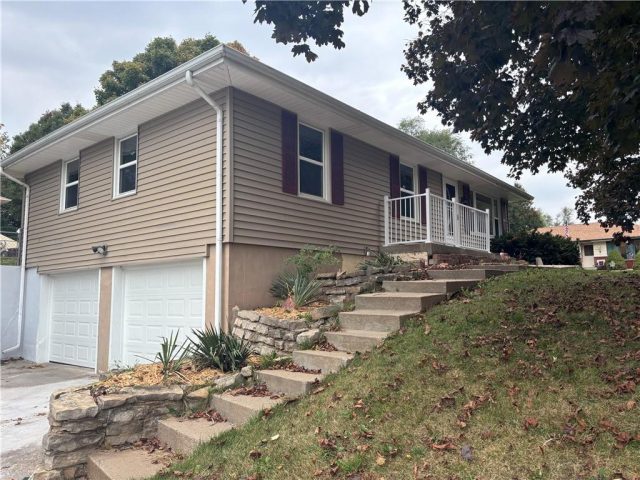 Homes for Sale in Edgerton, MO 64444 | 813  Belt Avenue