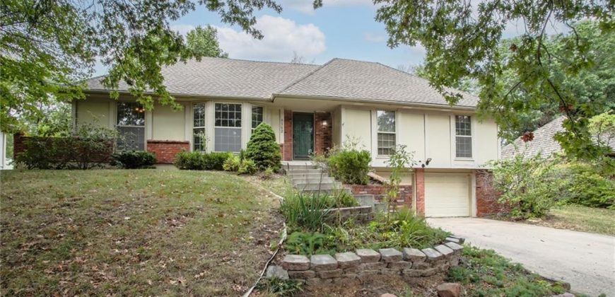 Homes for Sale in Kansas City, MO 64151 | 8142 NW Beaman Drive