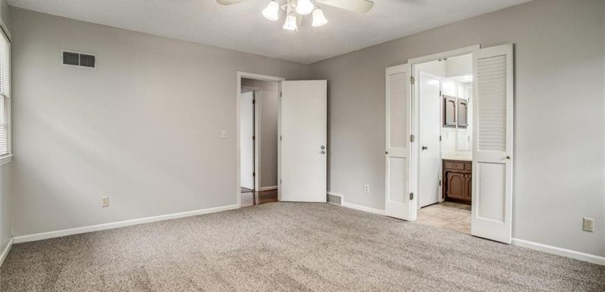 Homes for Sale in Kansas City, MO 64151 | 8142 NW Beaman Drive