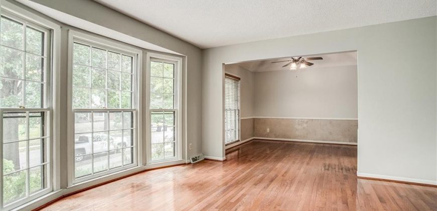 Homes for Sale in Kansas City, MO 64151 | 8142 NW Beaman Drive