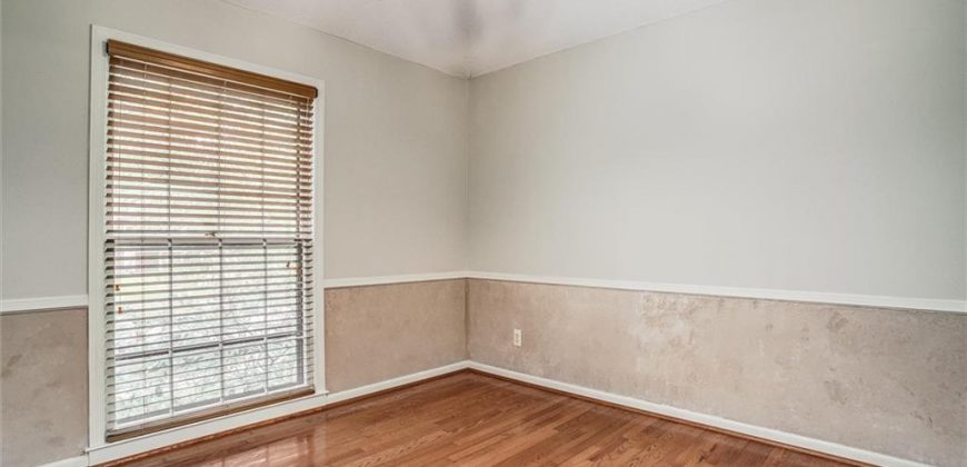 Homes for Sale in Kansas City, MO 64151 | 8142 NW Beaman Drive