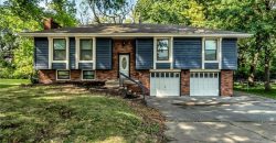 Homes for Sale in Gladstone, MO 64118 | 1600 NE Rosewood Drive