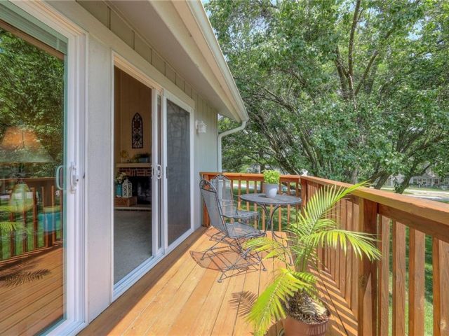 Homes for Sale in Kansas City, MO 64151 | 5729 N Oregon Avenue