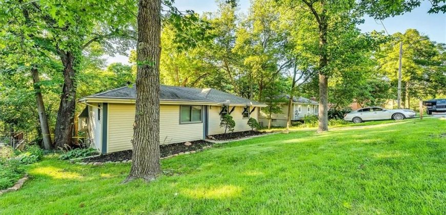 Homes for Sale in Kansas City, MO 64151 | 8012 NW Cadwallader Road