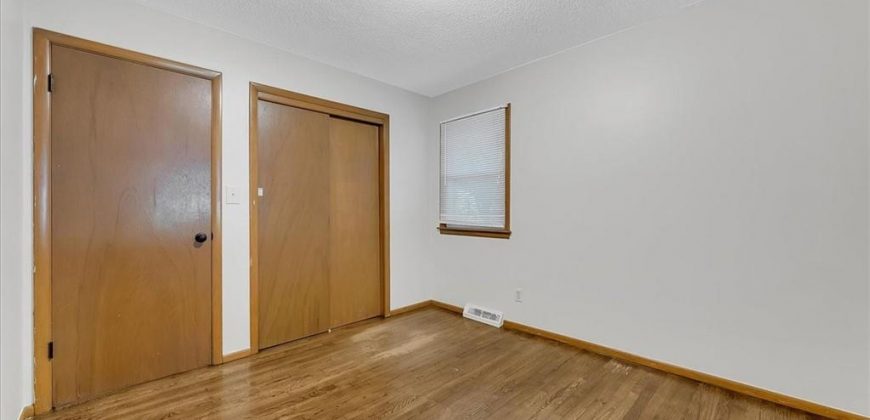 Homes for Sale in Kansas City, MO 64151 | 8012 NW Cadwallader Road