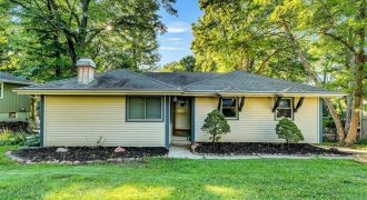 Homes for Sale in Kansas City, MO 64151 | 8012 NW Cadwallader Road