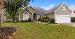 Homes for Sale in Gladstone, MO 64119 | 6008 N Norton Avenue