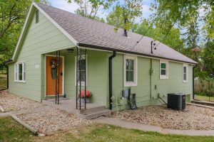 1845-NW-50th-Terrace-mls-2576781-image-1