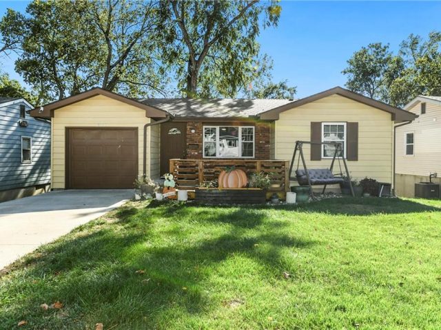 Homes for Sale in Kansas City, MO 64119 | 8163 NE 51st Street