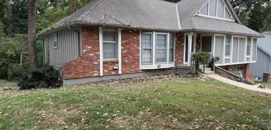 Homes for Sale in Liberty, MO 64068 | 523  Lancelot Drive