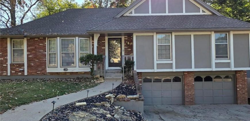 Homes for Sale in Liberty, MO 64068 | 523  Lancelot Drive
