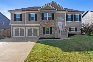 1210-E-15-Street-mls-2581839-image-1