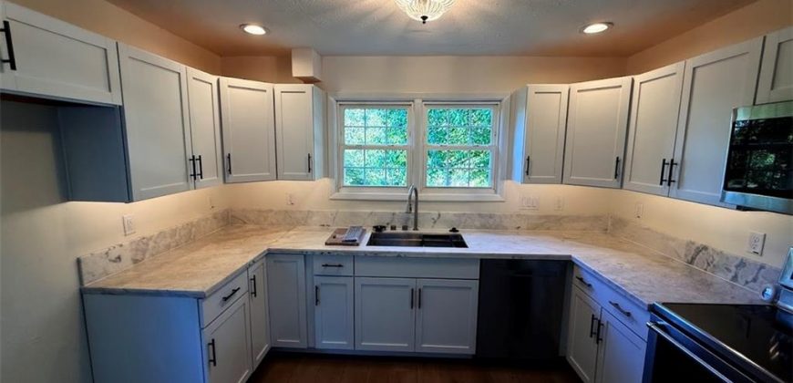 Homes for Sale in Kansas City, MO 64118 | 5405 N Central Street
