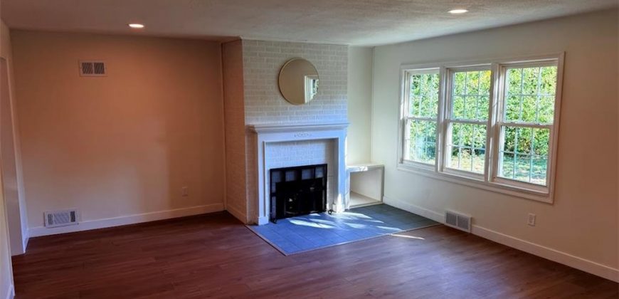 Homes for Sale in Kansas City, MO 64118 | 5405 N Central Street