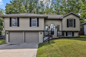 4235-NW-78th-Street-mls-2582437-image-1