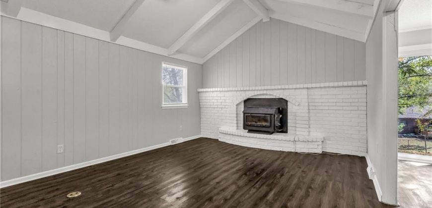 Homes for Sale in Kansas City, MO 64118 | 841 NW 69th Place