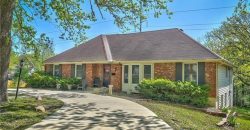 Homes for Sale in Gladstone, MO 64118 | 6761 N Woodland Avenue