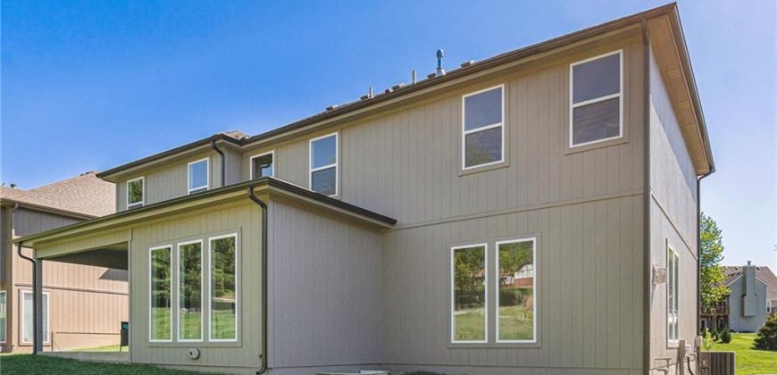 Homes for Sale in Parkville, MO 64152 | 7044  Glenn Lane