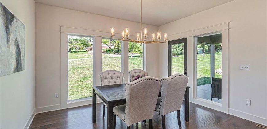 Homes for Sale in Parkville, MO 64152 | 7044  Glenn Lane