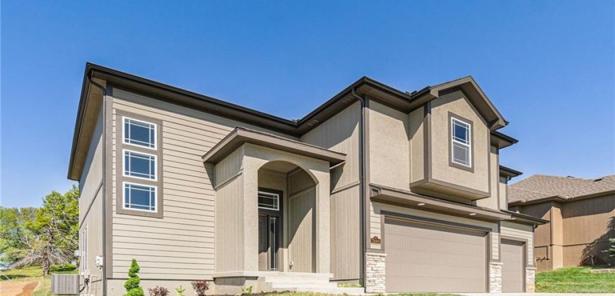 Homes for Sale in Parkville, MO 64152 | 7044  Glenn Lane