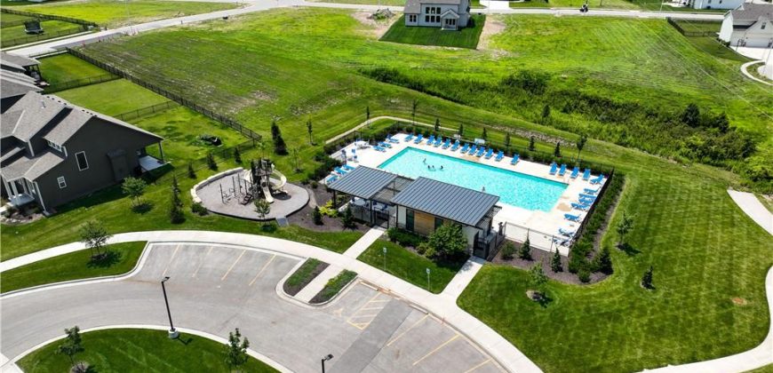 Homes for Sale in Kansas City, MO 64155 | 10612 N Jefferson Street