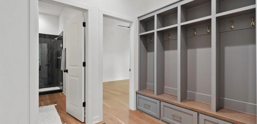 Homes for Sale in Kansas City, MO 64157 | 8837 N KENTUCKY Avenue