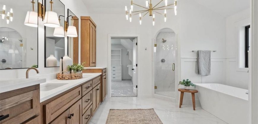 Homes for Sale in Kansas City, MO 64157 | 8837 N KENTUCKY Avenue