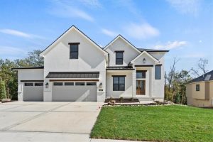 8837-N-KENTUCKY-Avenue-mls-2551318-image-1