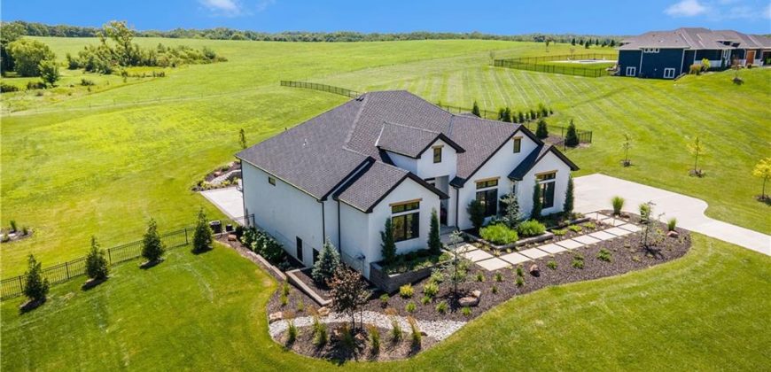 Homes for Sale in Smithville, MO 64089 | 14291  Cattle Ranch Drive