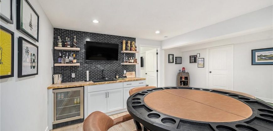 Homes for Sale in Kansas City, MO 64154 | 3922 NW 96th Street