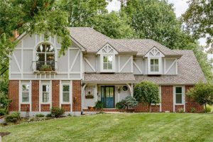 9607-N-Virginia-Avenue-mls-2570944-image-1
