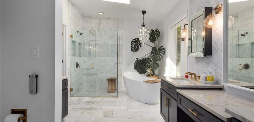 Homes for Sale in Kansas City, MO 64116 | 2204 NE 39TH Street