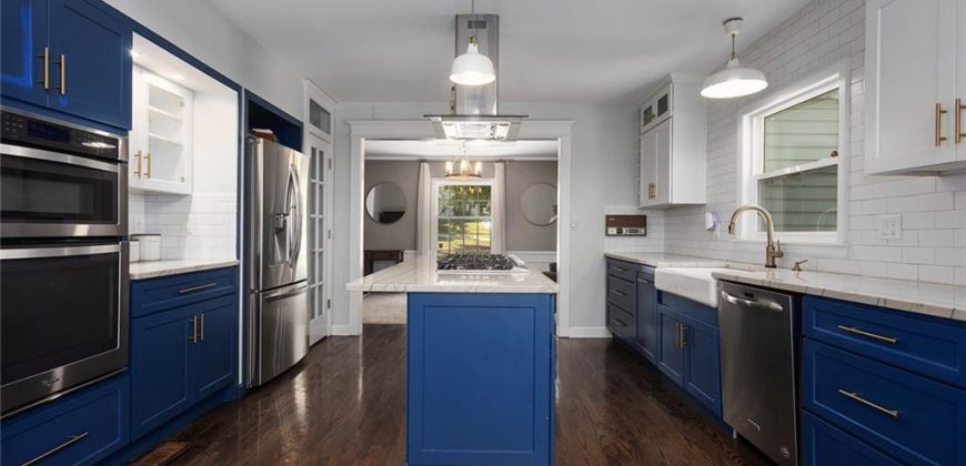 Homes for Sale in Kansas City, MO 64116 | 2204 NE 39TH Street