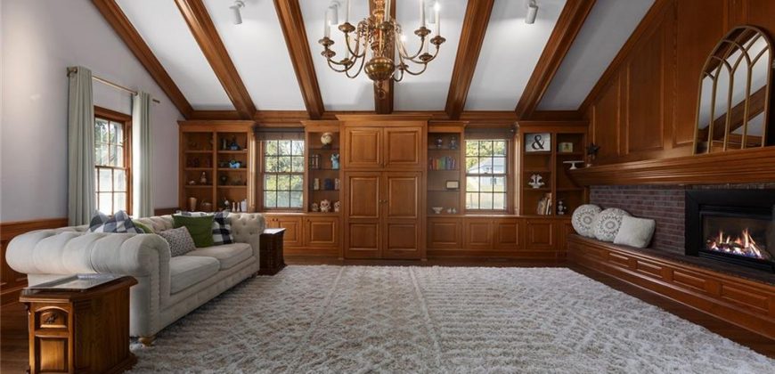 Homes for Sale in Kansas City, MO 64116 | 2204 NE 39TH Street